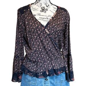 NWT FAHERTY New Ophelia Antique Vines Wrap Blouse in Black Sz Medium (Orig $138)